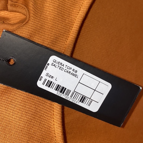 Motel Rocks Quera Crop Top in Rib Salted Caramel - Picture 3 of 3